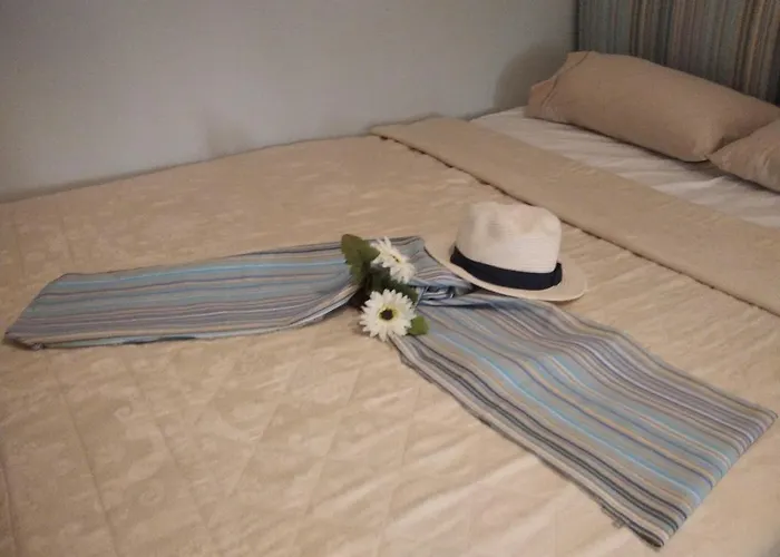 Loukia's House 펜션 *